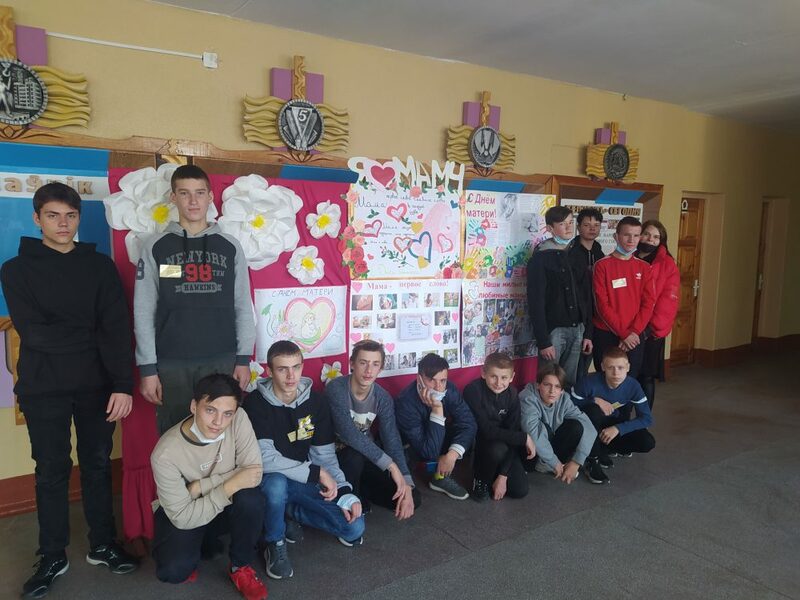 Творческая акция “Наши мамули»