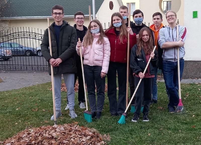 Месячник по благоустройству, санитарной очистке и уборке на закрепленных территориях Месячник по благоустройству, санитарной очистке и уборке на закрепленных территориях