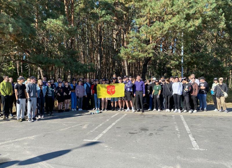 Студенты ПОЛЕСГУ присоединились к Республиканскому экологическому мероприятию по уборке мусора «Мы заботимся» Студенты ПОЛЕСГУ присоединились к Республиканскому экологическому мероприятию по уборке мусора «Мы заботимся»