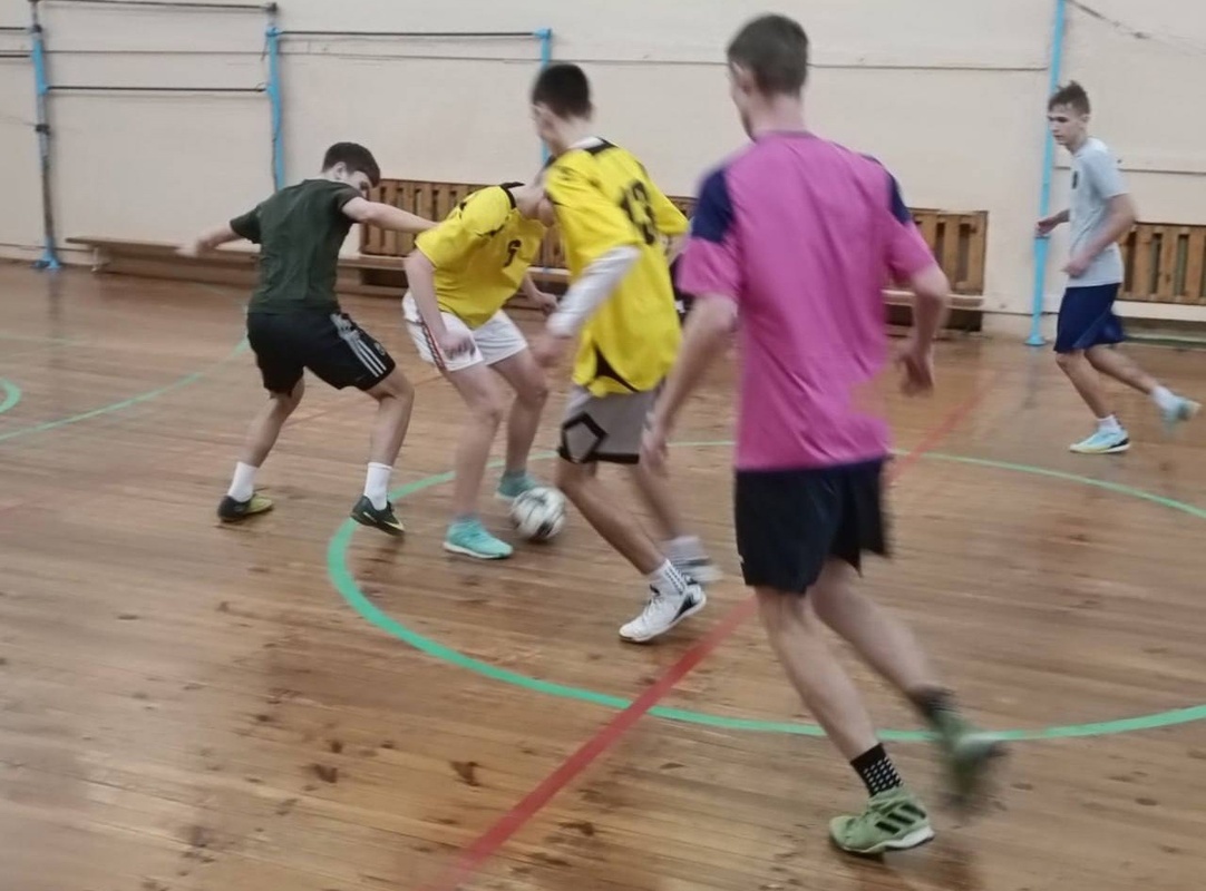 Турнир по мини- футболу Турнир по мини- футболу