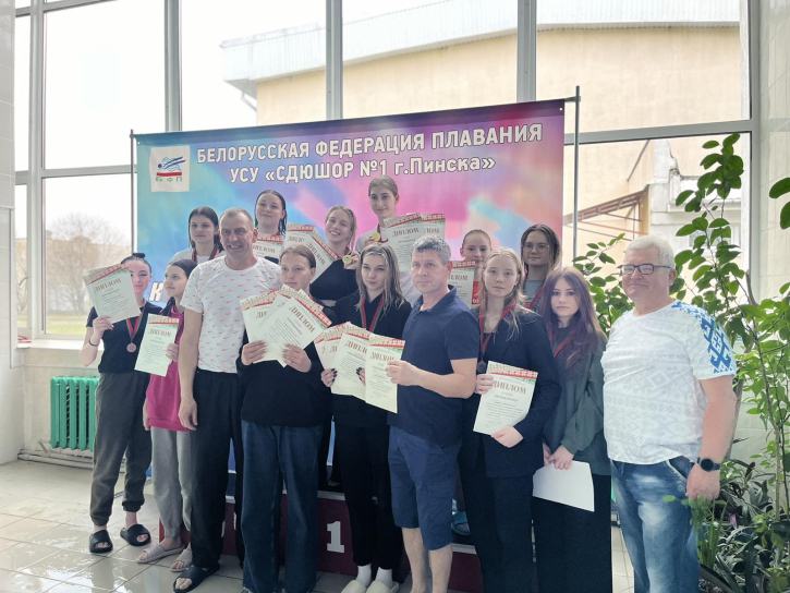 3 место в областных соревнованиях по плаванию 3 место в областных соревнованиях по плаванию