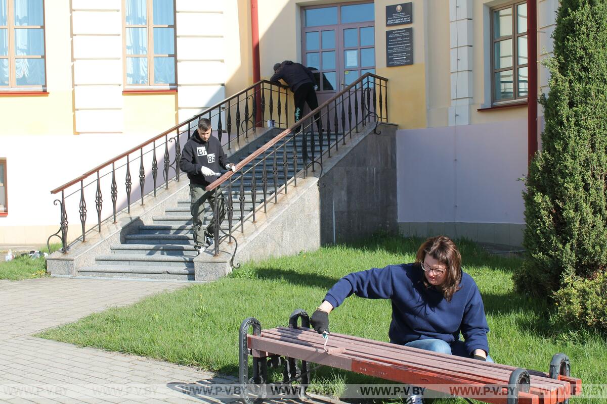 Пинск присоединился к республиканскому субботнику Пинск присоединился к республиканскому субботнику