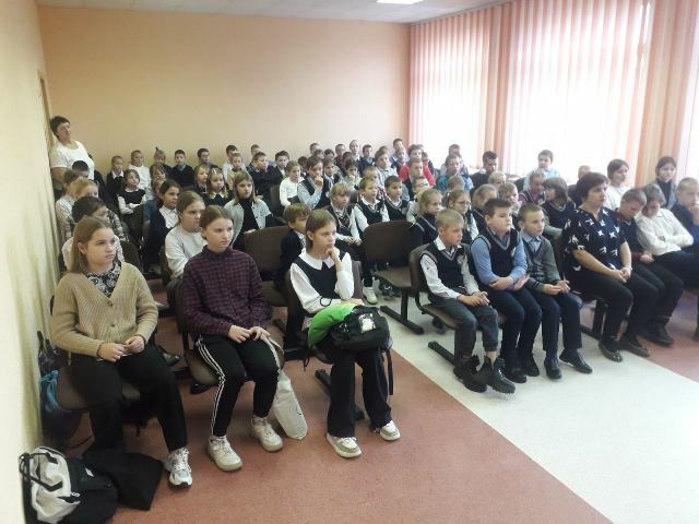 Профилактическая беседа с работником МЧС Профилактическая беседа с работником МЧС