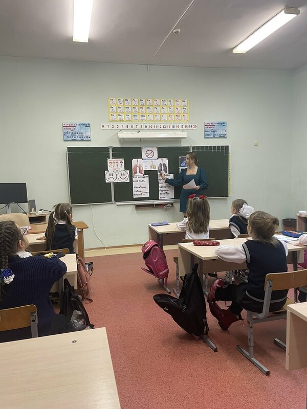 Курить-здоровью вредить Курить-здоровью вредить