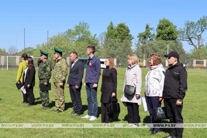 В Логишине на стадионе ППО ОАО «Пинскрайагросервис» состоялся районный этап военно-патриотической игры «Орленок-2024» В Логишине на стадионе ППО ОАО «Пинскрайагросервис» состоялся районный этап военно-патриотической игры «Орленок-2024»