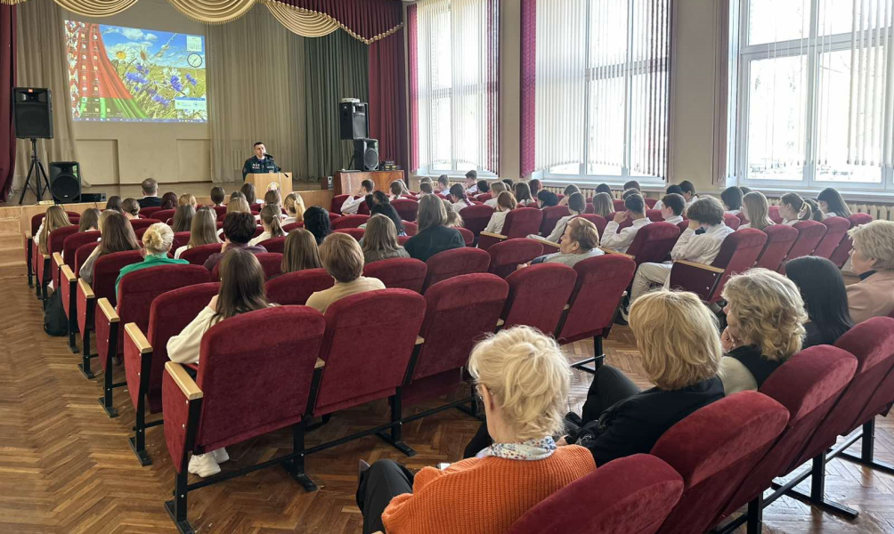 ВСТРЕЧА В РАМКАХ АКЦИИ «ЗА БЕЗОПАСНОСТЬ ВМЕСТЕ» ВСТРЕЧА В РАМКАХ АКЦИИ «ЗА БЕЗОПАСНОСТЬ ВМЕСТЕ»