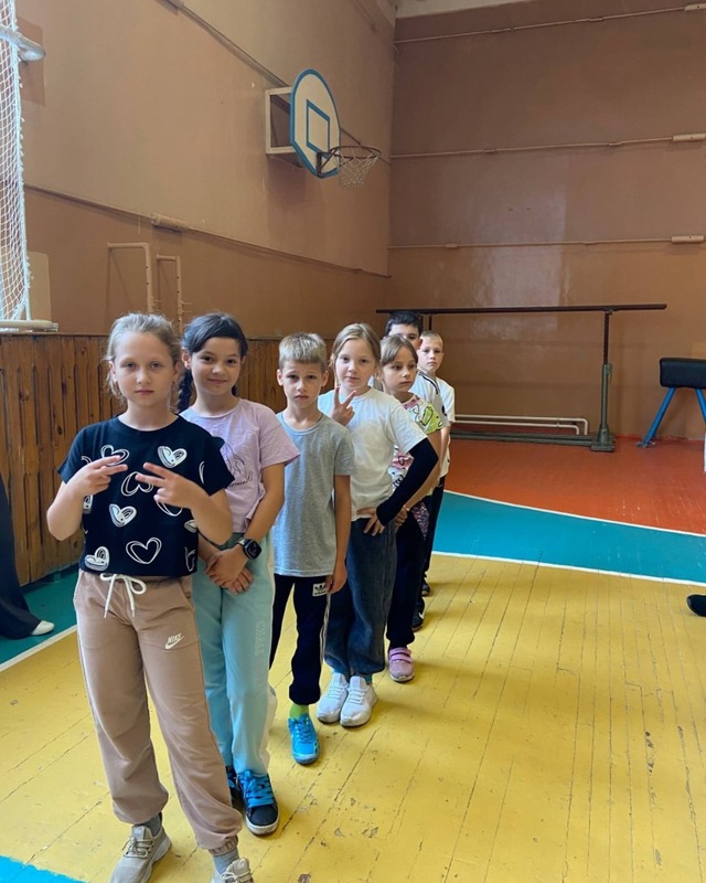 Спортивная эстафета «Будь здоров»