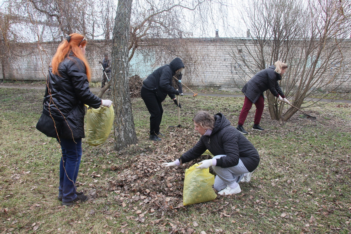 # МЫ УЖЕ УБРАЛИ! А ВЫ?